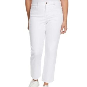 BNWT Ella Moss straight Jeans